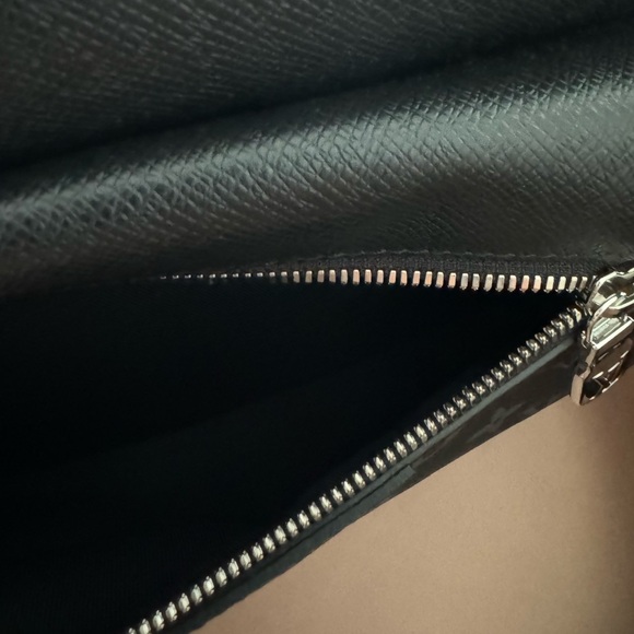 NWOT Louis Vuitton Black Taigarama & Monogram Eclipse Canvas Outdoor Messenger - Picture 6 of 7